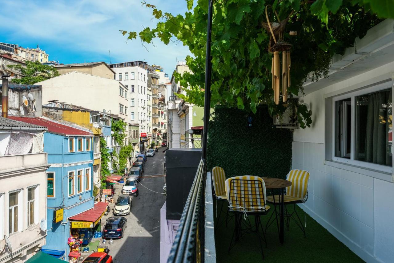 Taksim Neo Pera Suites Стамбул Экстерьер фото